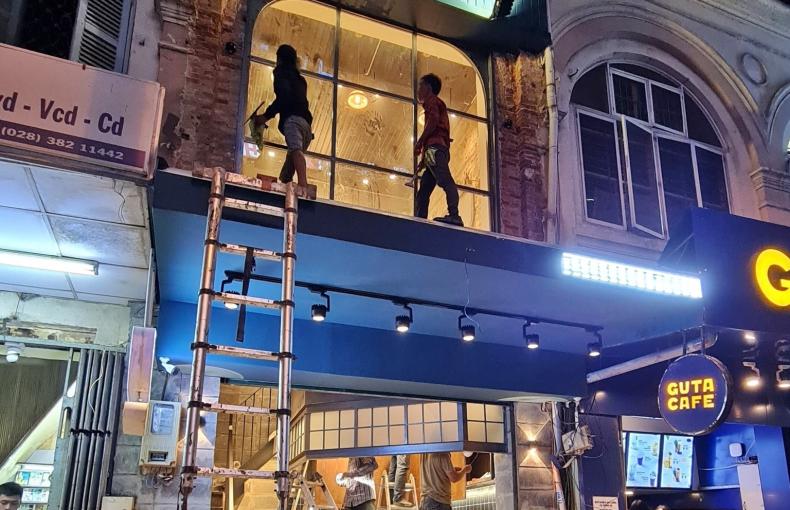 Bảng hiệu quán Cafe