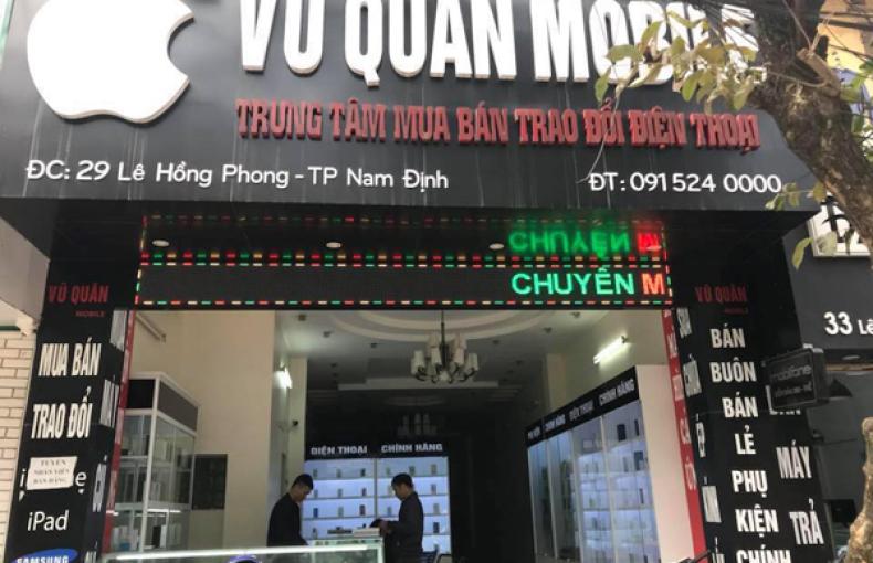 Bảng hiệu cửa hàng bán lẻ